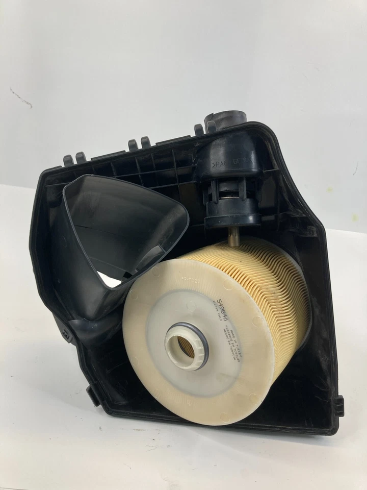 2005-2008 Audi A6 Quattro 3.2L V6 Air Intake Cleaner Filter Box Housing Cover - Imagem 2 de 4