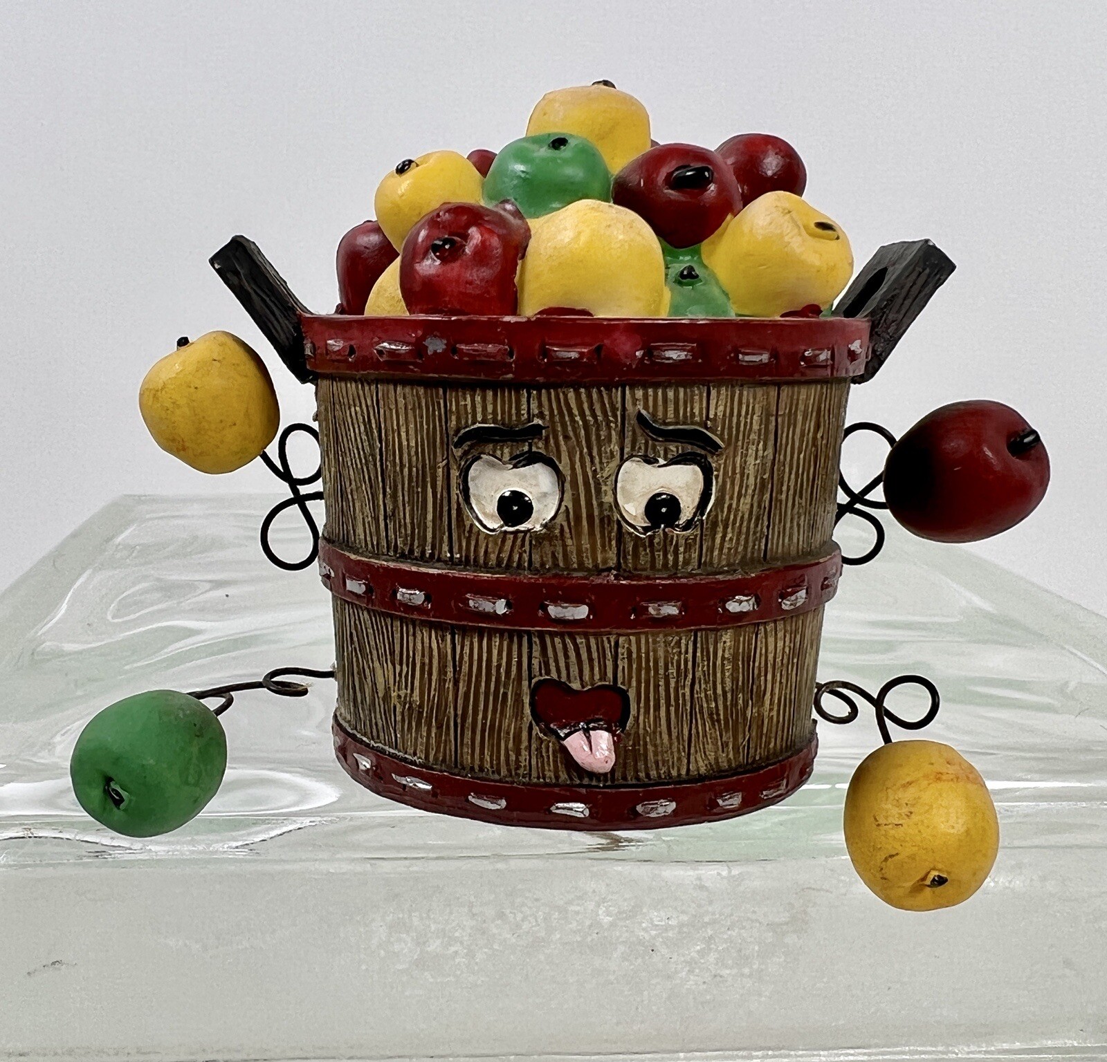 WMG Apple Fruit Shelf Sitter Anthropomorphic Resin Figure 2006 Series