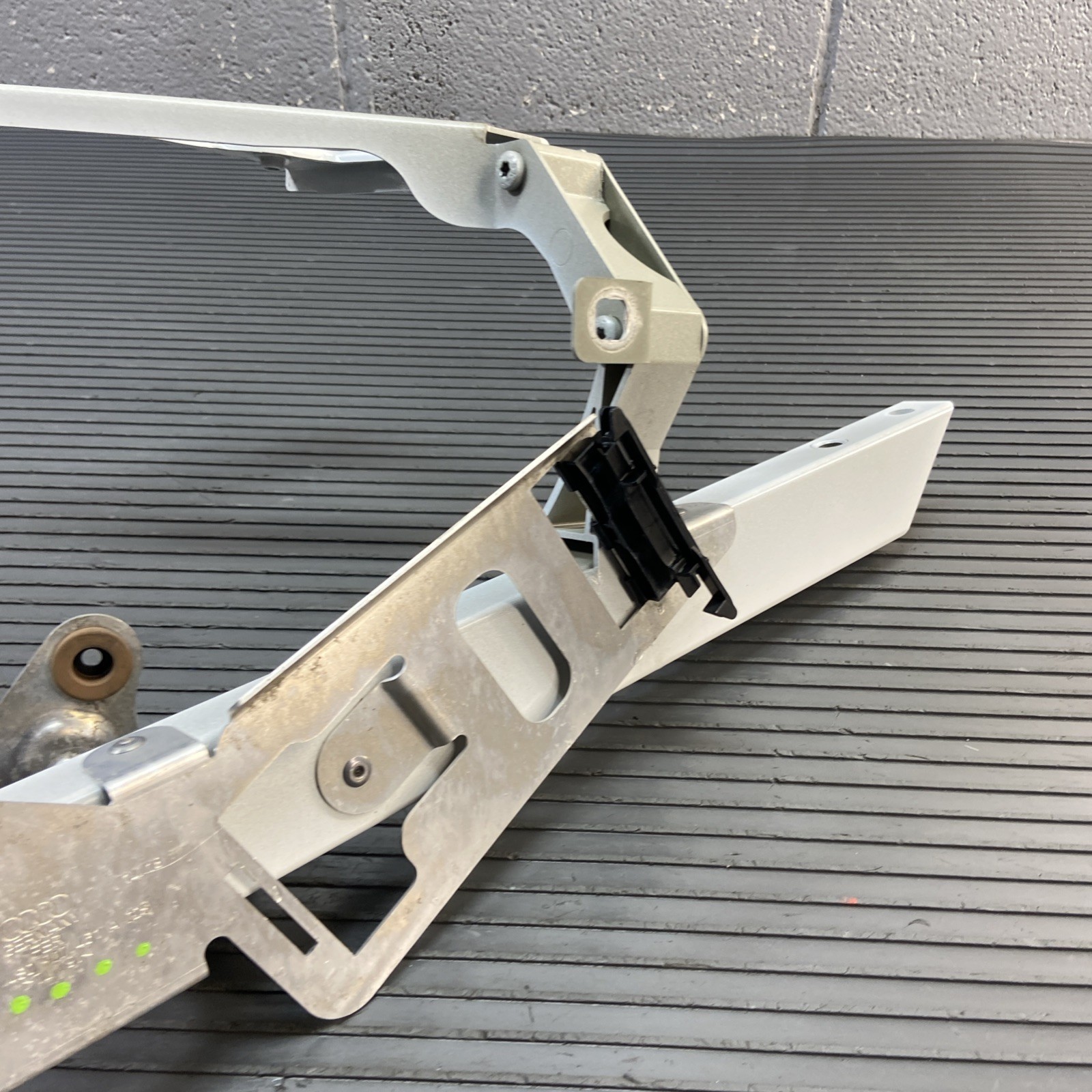 Audi R8 2017-2023 Rear Left Quarter panel