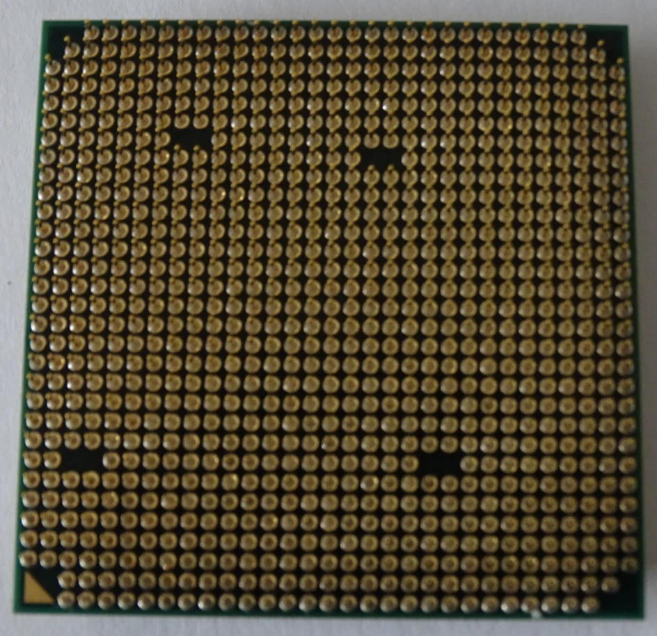 AMD FX-9590 AM3+ Black Edition in Good working condition - Image 3 of 4