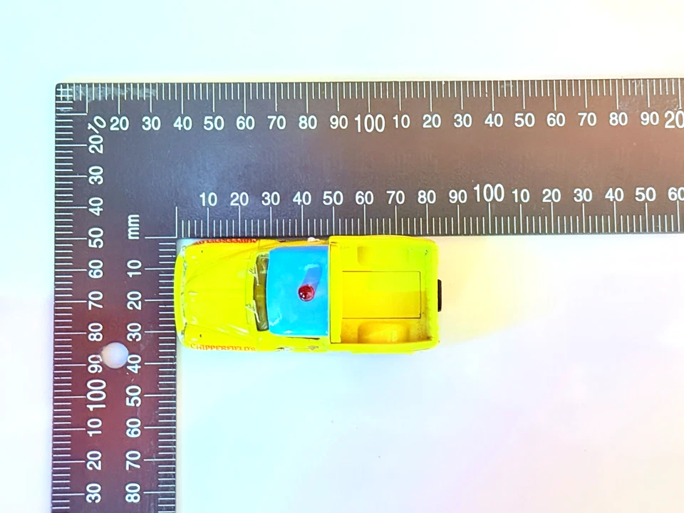 MODELO PICK-UP MENOR CORGI MORRIS SOLO CHIPPERFIELDS CIRCUS 31703 Foto 2 de 4