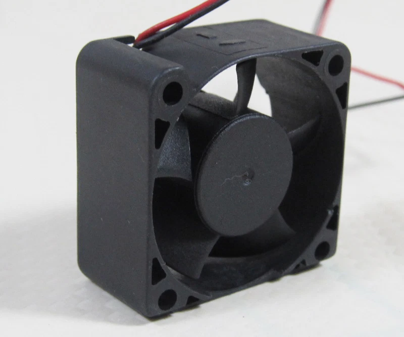 10pcs mini DC Cooling Fan ADDA AD0305HB-D50 30x30x15mm 3015 DC 5V 0.13A 2 wire - Image 3 of 3