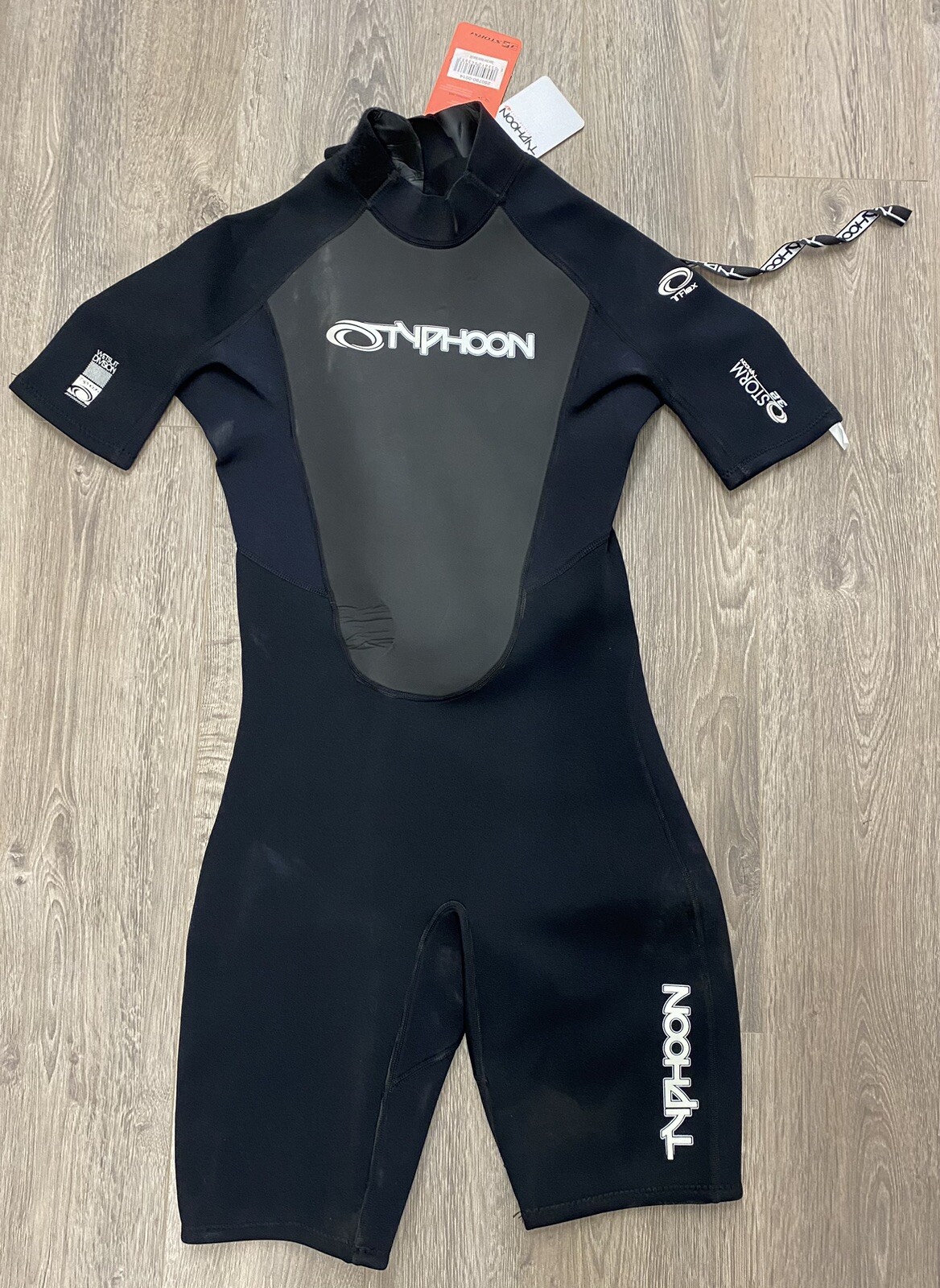 C25 Storm Typhoon 47 wetsuit shortie black Womens SM New tags surfing diving