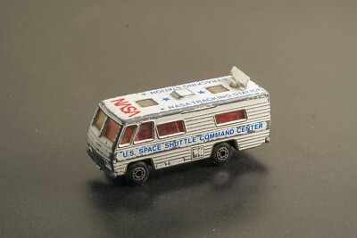 MATCHBOX NASA Tracking Vehicle U.S. Space Shuttle Command Center 