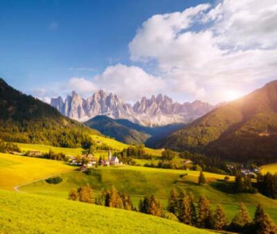Wandbild: Herrliche Landschaft im Dorf St. Magdalena oder St. Magdalena. [...]