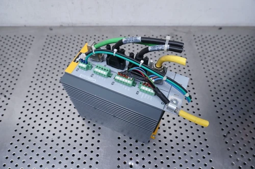 Parker servo drive S063V2F12 I11 T40 M00 S063V2F12I11T40M00