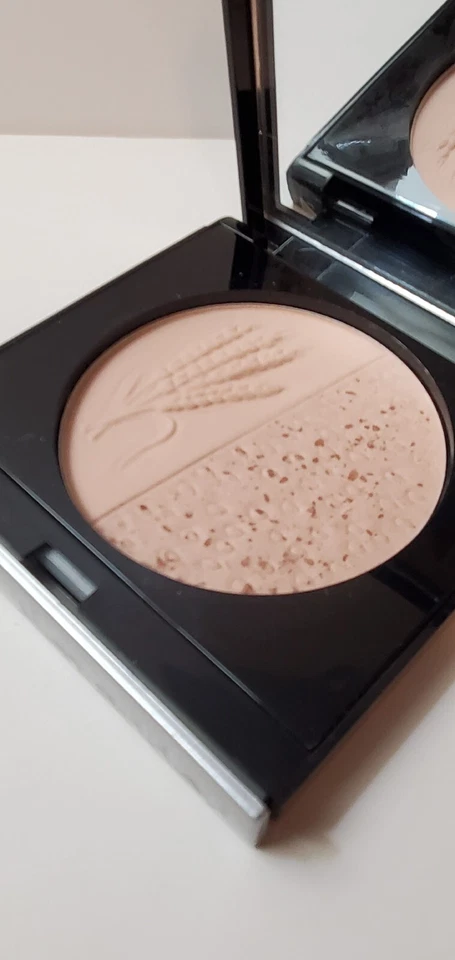 Jerome Alexander Colección GRAIN THERAPY - POLVO FACIAL - Polvo Prensado Foto 2 de 4