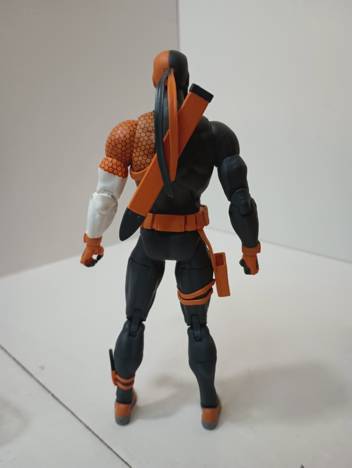 Pre Mcfarlane Multiverse DC Direct Essentials Collectibles Deathstroke 20 Years