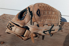 Mizuno GMVP 1259F Power Close Leather 12.5  Baseball Softball Glove RHT Sure Fit