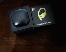 Beats by Dr. Dre Powerbeats Pro In Limited Edition Acid Lime Excellent Condition