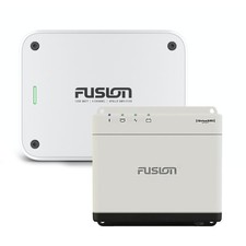 Fusion MS-WB670 Apollo Marine Entertainment System  MS-AP41200 Amplifier