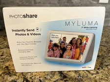 New Photoshare My Luma 7” White Lightning WiFi Smart Picture Frame FML07WL 