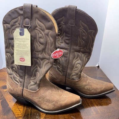 Women's NWT size 8M Laredo Gaucho  Brown Embroidered Snip Toe Cowboy Boots 