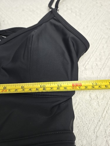 One-Piece Swimsuit Black Cutouts In Cleavage Low Back Sz M Classic Sexy NWT - Picture 4 of 9