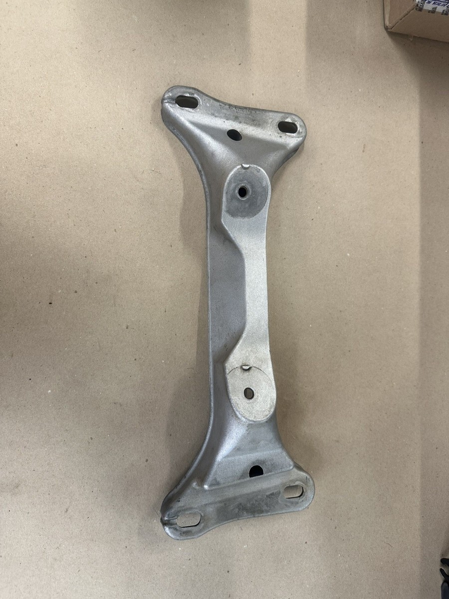 larimarbrace.ymさん12-31-8 12317838656 - Genuine BMW Generator 180A - 12317838656 - E90,E92
