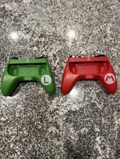 PDP Nintendo Switch - Mario & Luigi - JoyCon Controller Holders Grips Red Green