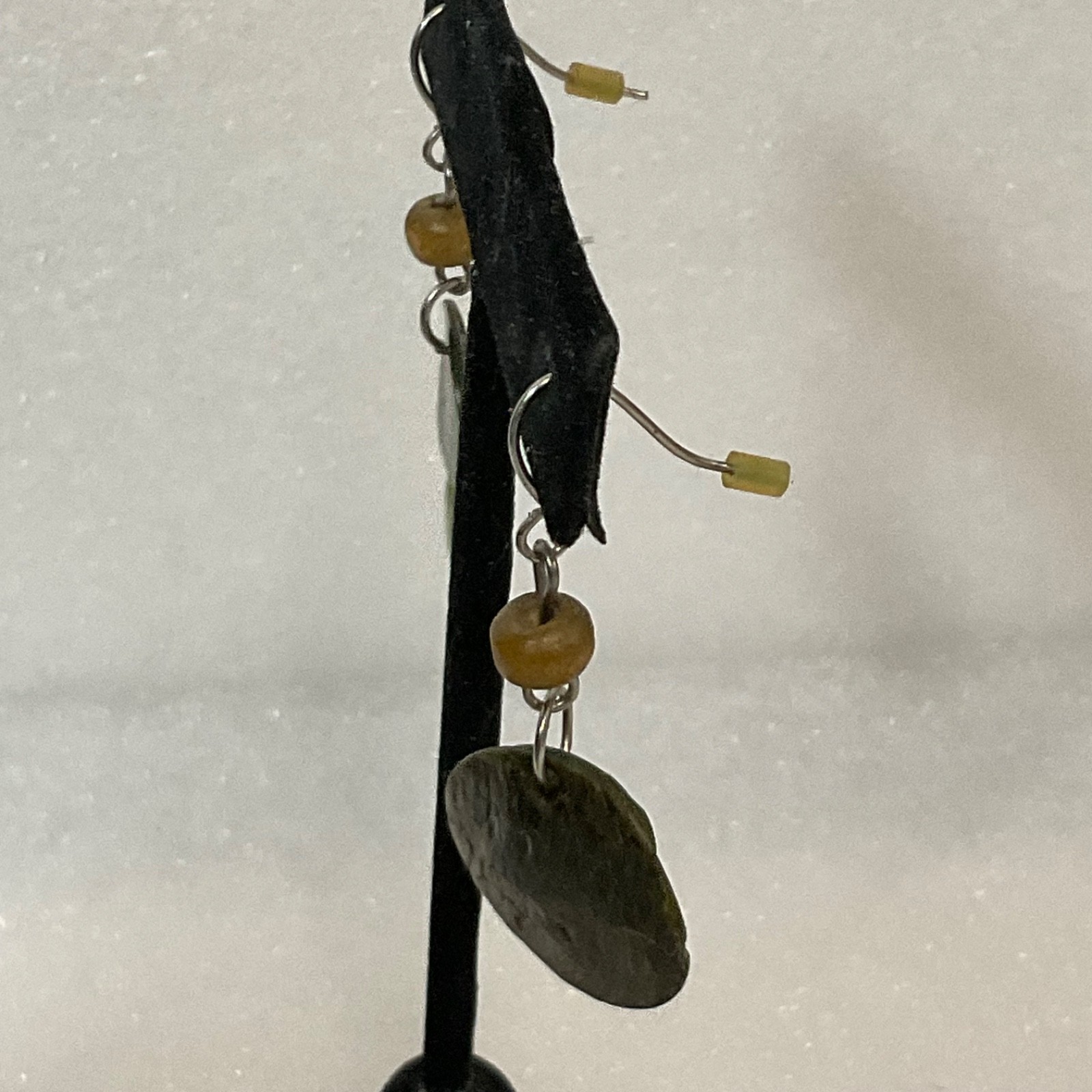 Green Shell Disc Dangle Drop Earrings Boho Beaded… - image 4