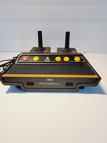 Atari Flashback 4 Black Classic Portable Game Console - Picture 3 of 8