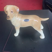 Coopercraft Golden Labrador China Figure