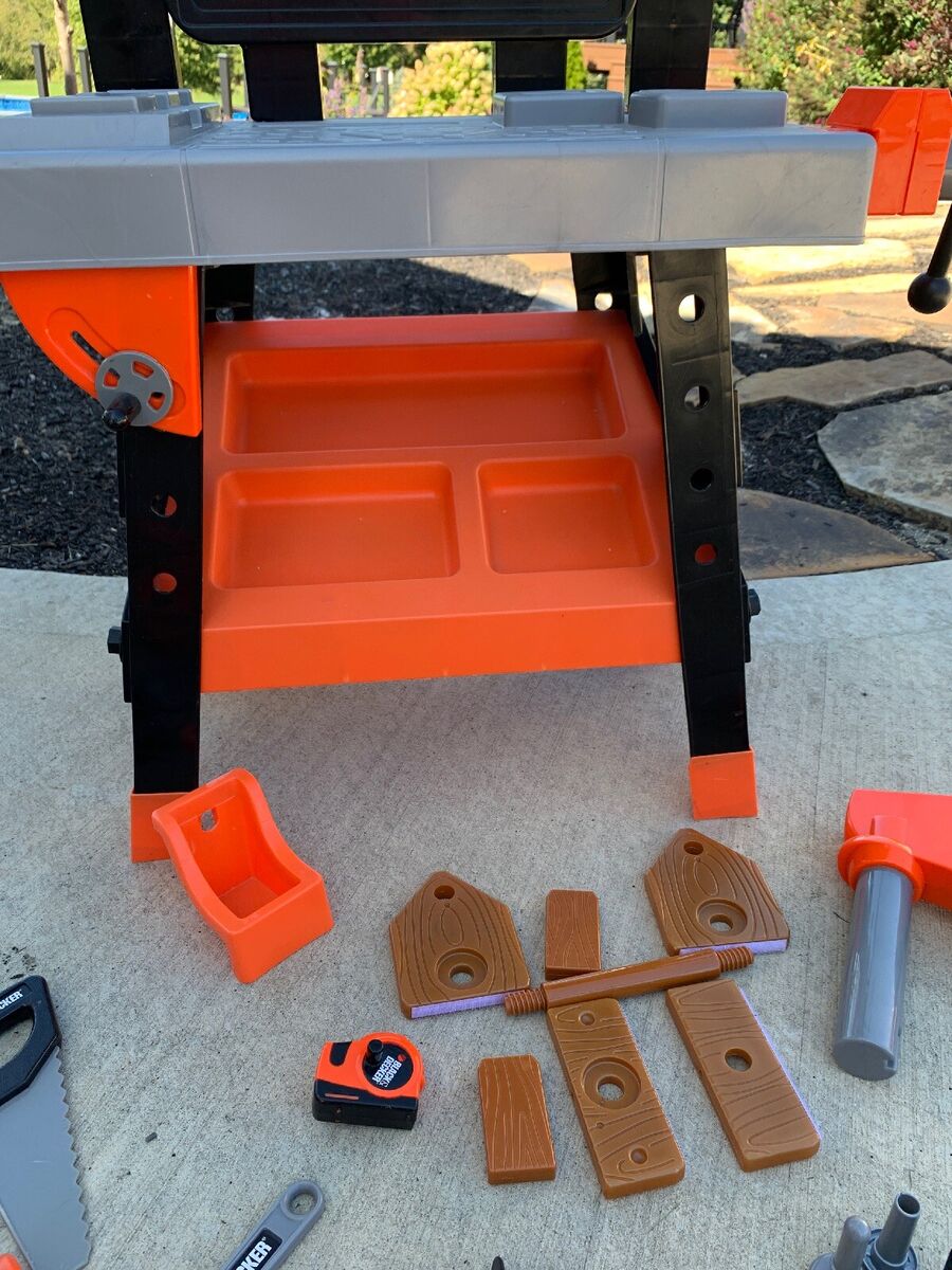 Lot 74 Black & Decker Toy Kid Tools Accessories Tool Box Workshop w Work  Bench