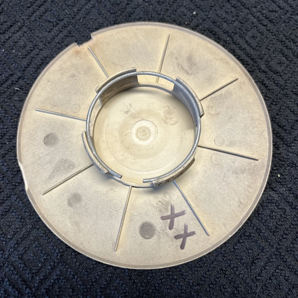 Volvo 760 940 960 90 OEM Wheel Center Rim Cap Hub Lug Cover White Letter70164 XX Foto 4 de 4