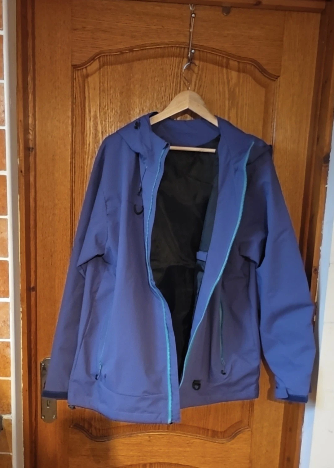 Outdoor Hooded Windproof Waterproof Breathable Jacket Purple Size XXL 50.4"