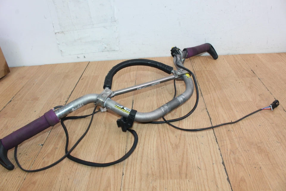 2018 Polaris 800 Pro RMK Handlebars with Controls / Mid Rise - Image 2 of 4