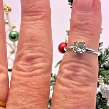 Uncas Cubic Zirconia Solitaire 925 Sterling Silver Engagement Band Ring, size 6