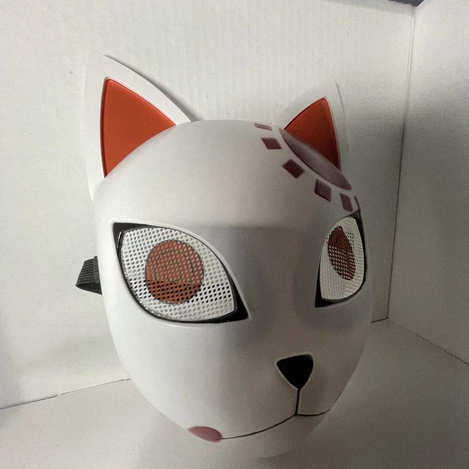 Máscara Cazadora de Gatos Adultos Cosplay Blanca con Diseño Rojo en la Cara. Usado Foto 4 de 4