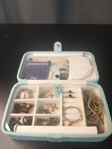Vintage Fine Jewelry Assortment 925 Gold In Small Jewelry Box