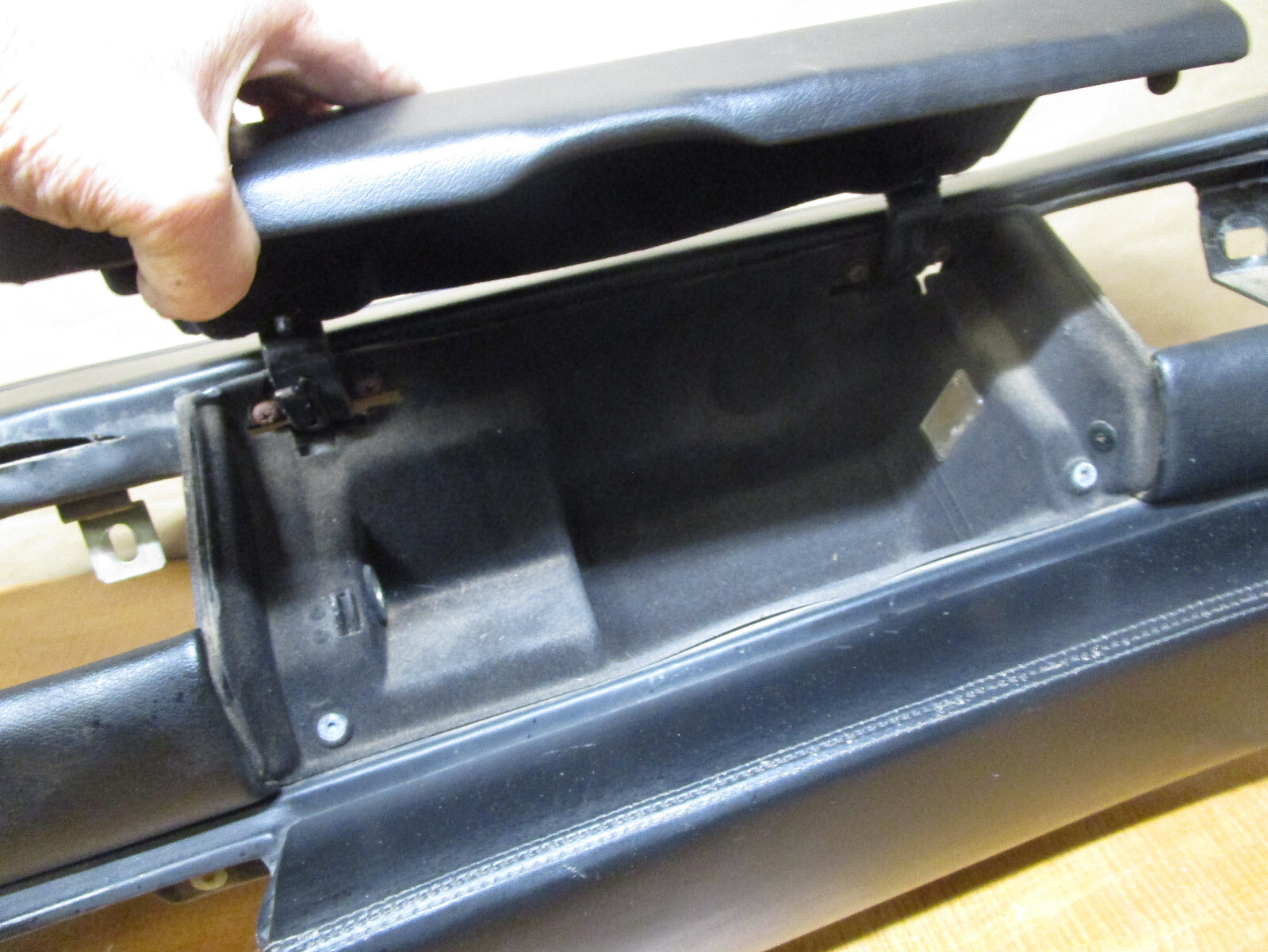 Ferrari 348 - Dashboard / Dash / Glove Box / Black  - USED - P/N 63357400