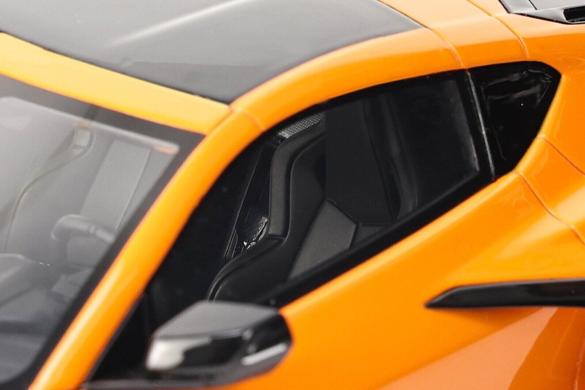 1/18 Chevrolet Corvette C8 Z06 Coupe 2023 Orange Resin Model 1/18 Chevrolet Corvette C8 Z06 Coupe 2023 Orange Resin Model