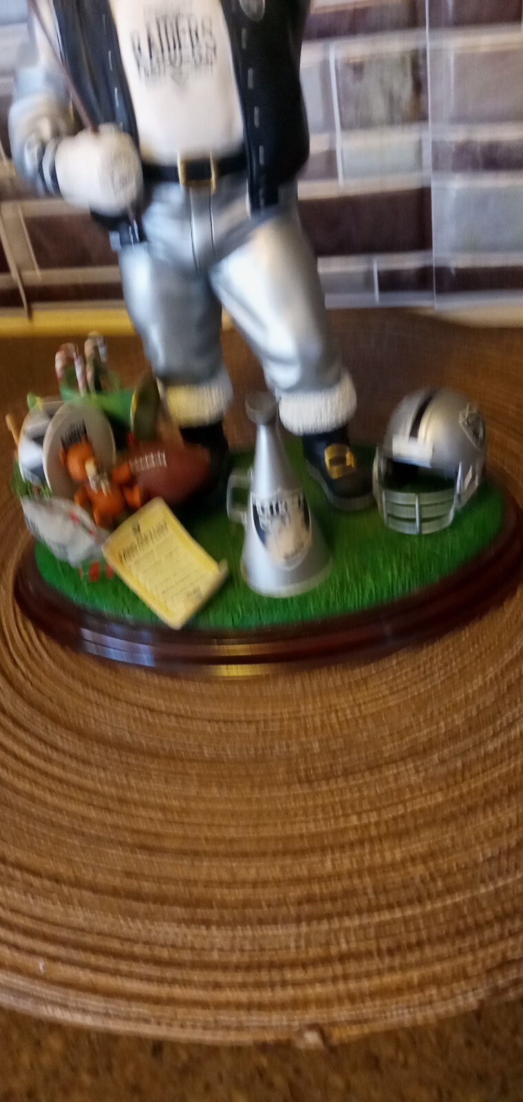 Picture 4 of 7