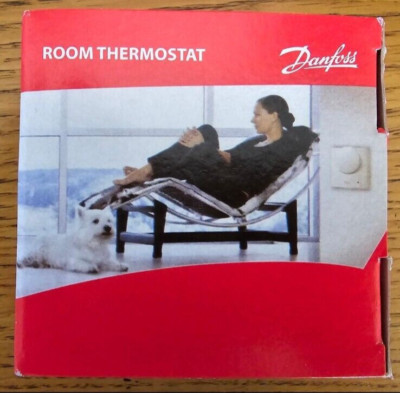 Danfoss Raumthermostat RMT 230 087N100 mit Beschleuniger. SCHNÄPPCHENPREIS!