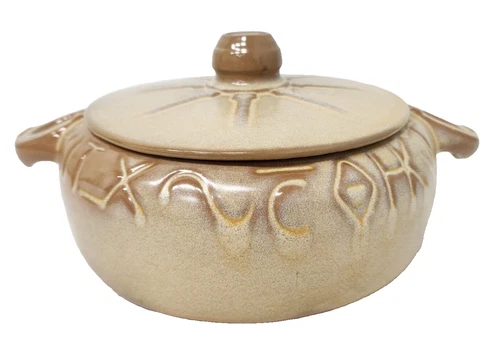 Vintage Frankoma Pottery Wagon Wheel Casserole Dish Round Covered Ovenproof RARE