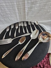 Oneida Community Patrician Antique Multiple serving silverplate flatware utensil