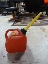 Scepter essence 1-1/4 Gallon pre-ban gas can 5L