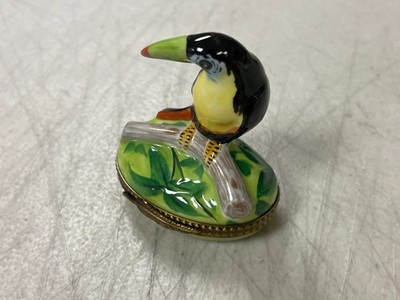 Limoges France Porcelain Trinket Box Green Toucan Bird Figurine Hinged Keepsake