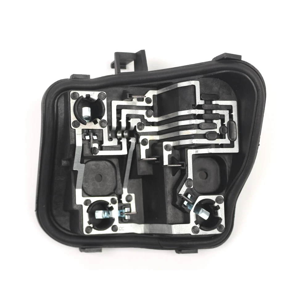 1Pcs Right Outer Light Taillight Bulb Socket For Audi A3 Sportback 8P 2009-2013 - Image 2 of 4