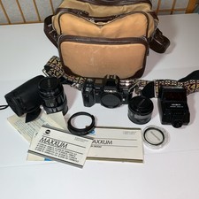 MiNOLTA Maxxum 7000 CAMERA Bundle Lens Flash Camera Bag Filter