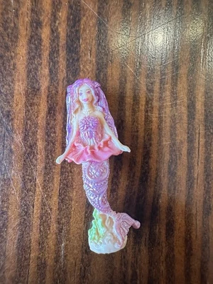 **Figur Meerjungfrau Polly Pocket oder Barbie** - Bild 1 von 3