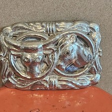 Vintage Unbranded Pewter Belt Buckle With Horse And Cow