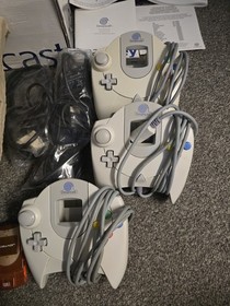 SEGA Dreamcast Console PAL COMPLETE SET IN BOX  working 