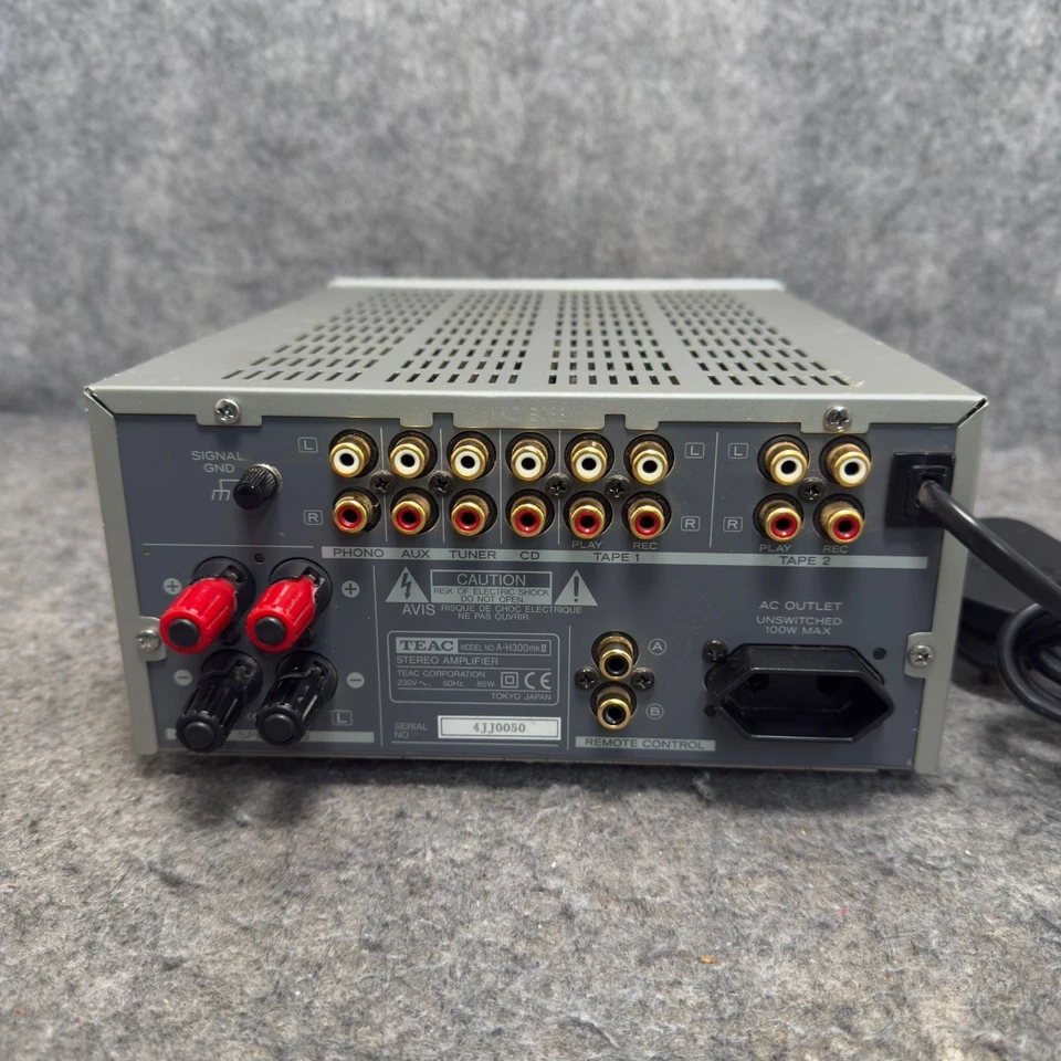 Teac A-H300 MKII HiFi Stereo Integrated Amplifier Silver Seperate 2 Amp Phono - Image 3 of 4