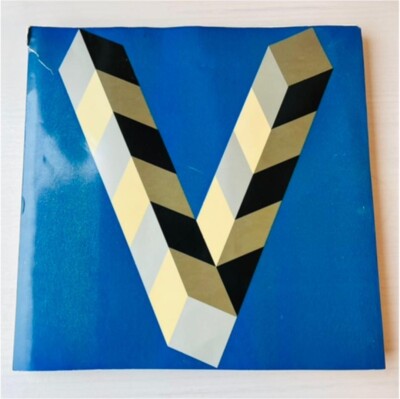 VASARELY 4 洋書 アート資料 VASARELY 4 洋書 アート資料 Victor Vasarely VASARELY 4 Vol.4