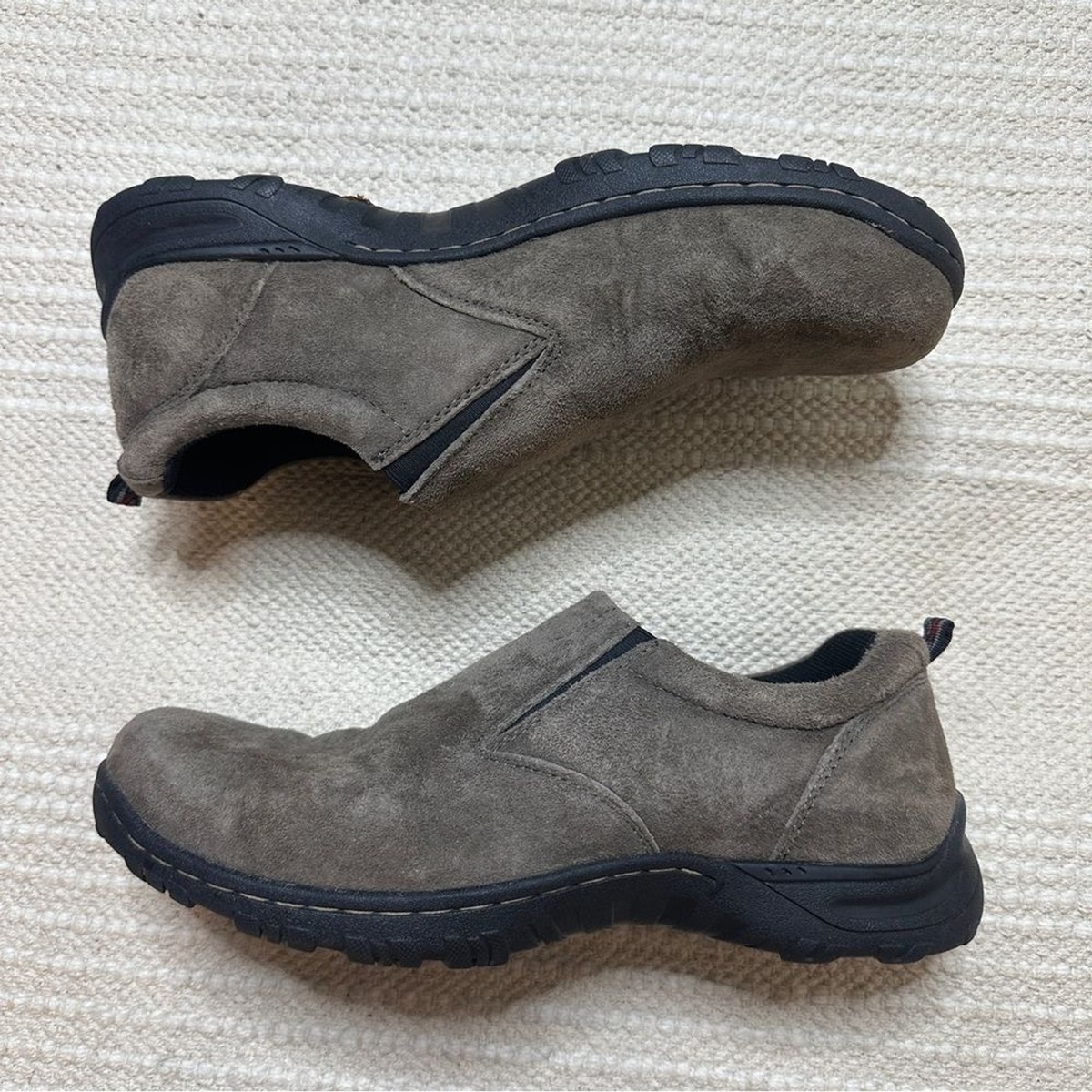 LL BEAN men display picture 1