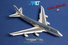 Boeing House Colors 747-400 N401PW Patriot Model 1:400 (Flaps Down)