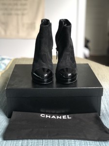 Chanel Gamuza Charol Botas al tobillo Botines Cap Toe Platform negro talla  7 | eBay