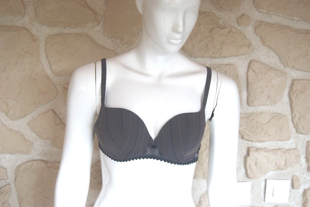 Soutien-gorge rose neuf taille 90B marque Basic One