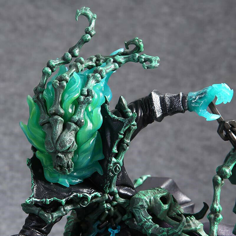 Thresh Figure The Chain Warden – League of Legends Fan Store